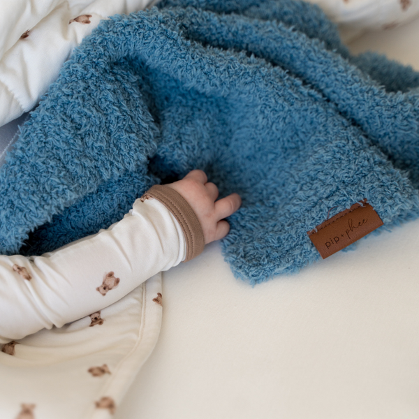 Plush lovey blanket
