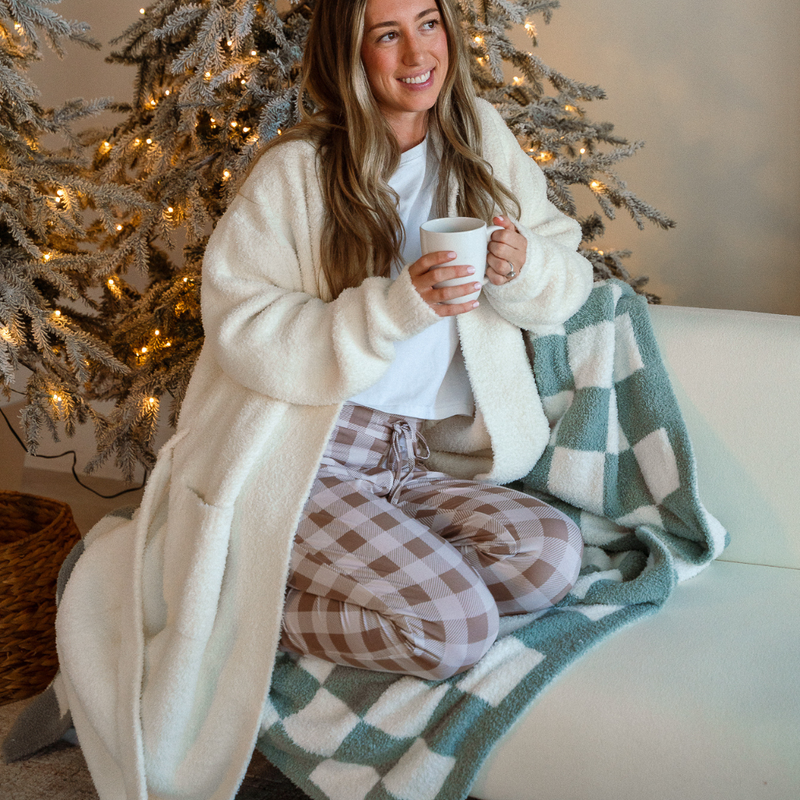 Mama Plush Robe