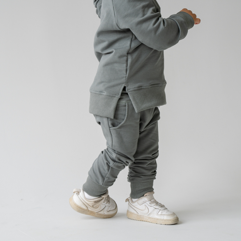 Foundation Pullover